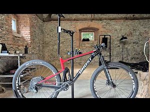 The most pointless dropper post. Fixing sticky Eightpins seatpost.