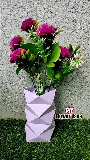 How To Make Easy Paper Flower Vase♥️#vase #papercraft #diy #flowervase #easycraft #5minutecrafts