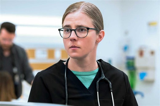 “The Pitt ”Star Taylor Dearden Says She Plays Her Character Dr. Mel King as 'Genuinely Asexual'