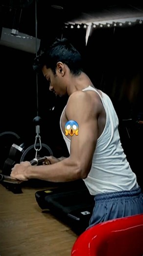 Very effective tricep workout end 😱🔥 #gymworkout #fitness #motivation #shorts #viral