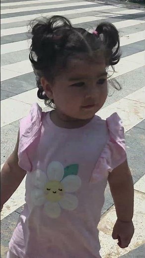 Zara Butt #dubai #zara #cutebaby #Beach ⛱️ 😍