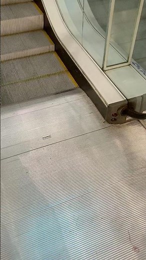 #Kone #ECO3000 E3C #Escalator - 234 Collins St (Dymocks), Melbourne, Australia #shorts