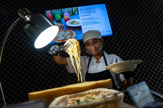 A world on your plate only at CAFÉ bai