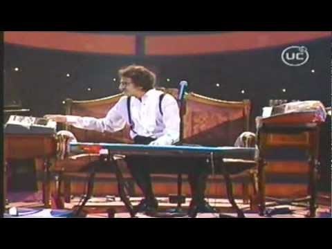 CHARLY GARCIA - Festival de Viña del Mar 2003 [Show Completo]