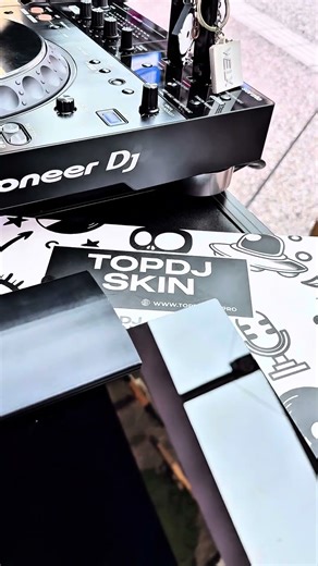 DJing in the Sun? Stay Cool & See Your Screen — Top DJ Skin Sun Cover! #topdjskin #suncover #dj