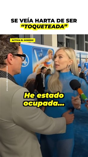 927K views · 2.8K reactions | Parece que a Vanessa Kirby ya no le hace gracia tanto contacto físico de Pascal. Cuando se topó con el actor en la alfombra roja, no logró disimular su incomodidad | íconos | Facebook