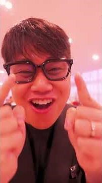 Schannel congratulates Editor Van Tiep on happiness!!!