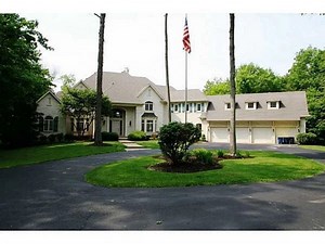 Pat McAfee house: Inside former Colts punter $1.6M, five-bedroom Indianapolis abode