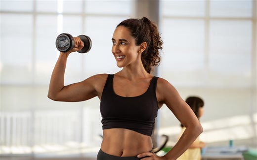 5 Core Exercises with Weights for a Rock-Solid Midsection