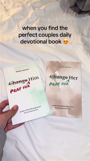 learning to pray for eachother >> #amandahayhurst #dailydevotional #couple #prayer #godfirst