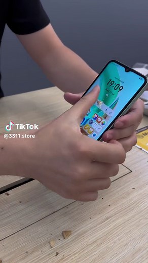 HONOR X6B Screen Test Overview and Features