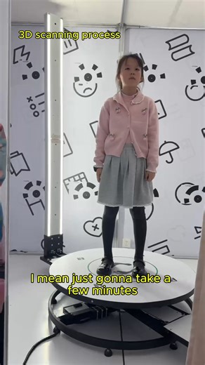 From real life to digital form — scanning a human into a 3D model. This is how technology is redefining design, healthcare, and manufacturing. #FutureTech #DigitalTwin #3DTech #HumanModel #Innovation | Malik Kamran Hafeez | Facebook