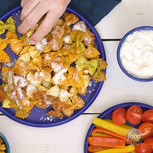 1.1M views · 3.2K reactions | Pasta lovers, meet your dream snack: Pasta Chips with Alfredo Dip! | Food Network | Facebook