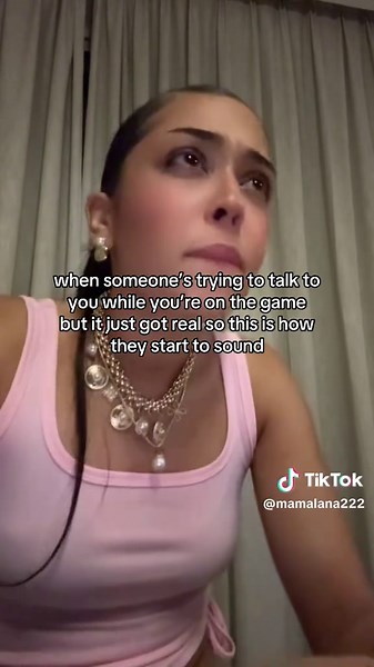 like I can’t multitask fr IM SORRRRRRYYYYY #fortnite #fyp #gaming #girlgamersoftiktok #relatable