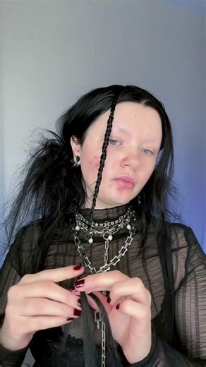 quick hair tutorial #trending #goth #gothhair #gothfashion #creativemakeup #hairideas #hairinspo