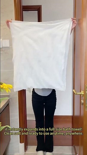 Watch Our Automatic Compressed Bath Towel Machine in Action!