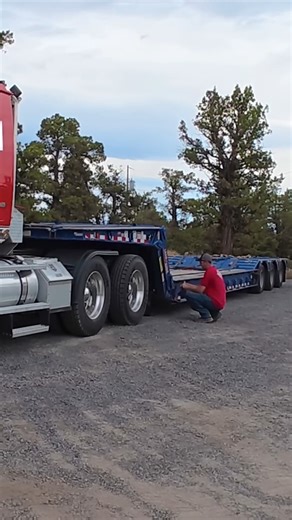 Folding neck trailer #auto #trailer #automotive | Casey LaDelle