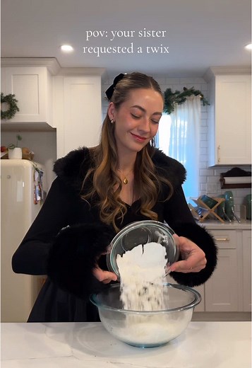 Homemade Twix Candy Bar Recipe for Your Sister