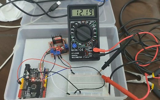 用 L298N 给马达进行 12V 供电 + 调速