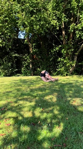 @mariathecontortionist on Instagram