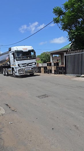 Empowering Independent Women in Trucking