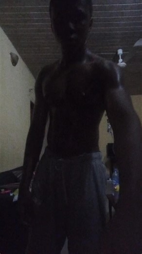 Dee pyramids (WOLF FLOW🇬🇭) (@dee.pyramids)’s videos with sonido original - 🔱𝐃𝐉 𝐀𝐆𝐀𝐑𝐈𝐎 𝐌🔱