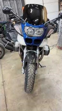 Look what we finally got up and running🔥🔥 My BMW R1100S Boxercup Replika #bmw #r1100s #replika