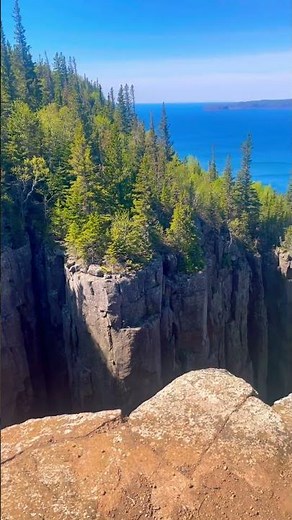 Sleeping Giant Gorge, Sleeping Giant Provincial Park, Ontario #lakesuperiorcircletour