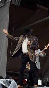 ESA NOOO JEFEE😩 @losrielerosdelnorte 📱: @monsegtzz | Besame Mucho Festival