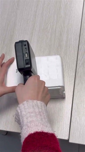 Handheld Inkjet Printer Demo: JWM Logo Printing on Boxes