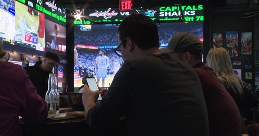 Sport betting is an all-time mismatch, pitting man against machine | 60 Minutes Archive