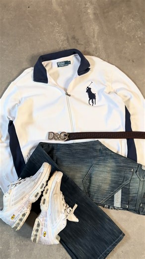 Outfit Inspiration for Vintage Style Lovers