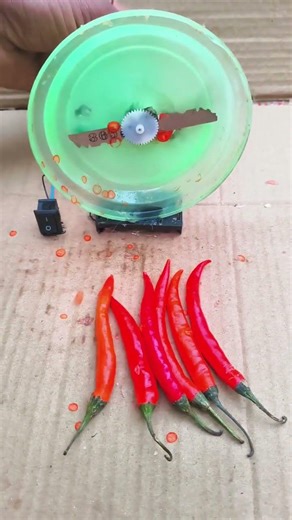 How to powered by chilli 🌶️ 🥒 🥕cutter machine with dc motor project #project #tech #youtube