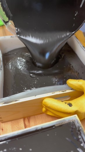 Our New Charcoal Soap is available now! 💃🏾 No more dangleberries 🙉 Revive your skin’s beauty and reverse the signs of sun damage with our Charcoal Soap Infused with Rosemary. Let its repairing, cleansing, and antioxidant-rich properties work their magic, while the soothing benefits of rosemary restore your skin’s health and radiance. Embrace a renewed complexion and embark on a journey towards healthier, rejuvenated skin. 🌞🌞🌞 #charcoal #soap #charcoalsoap #organicsoap #handmade #handmadeso