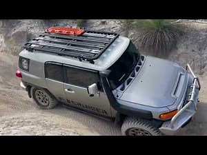 Testing the Toyota FJ Cruiser 4wd system off-road in Mundaring powerlines track
