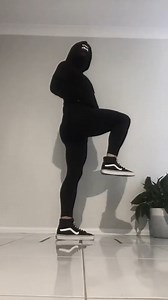 Watch full video on Yt https://tinyurl.com/53b4t9xn Shaper Running man Slow motion Shuffle dance #dance #shuffledance #tutorial #breakdance #stepdance | Starface k2