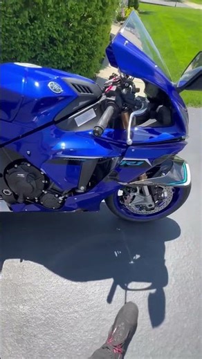 Yamaha R1 Stock Exhaust 🤯 One of the Best Superbike Sounds!