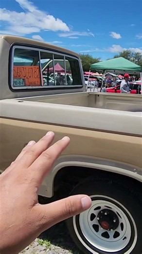 💪 WHAT A BEAUTY Ford Ranger for sale at the flea market! 👌🤑