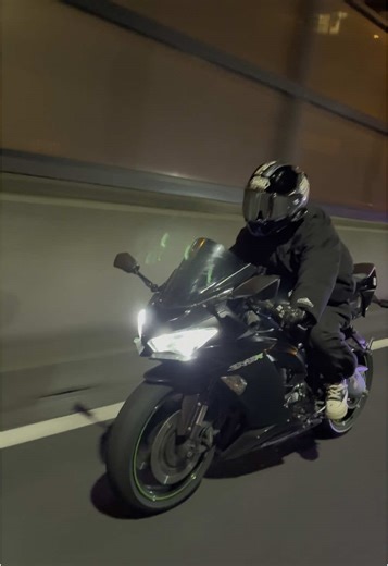 大型バイクに乗れるチビライダーの挑戦