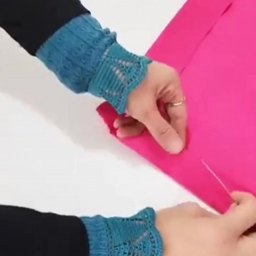 No more lace in the chest, ladies! | Sewing time