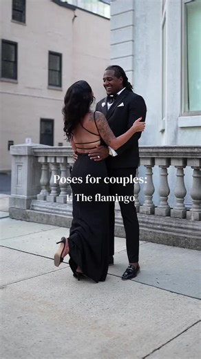 Save this for your next couples photoshoot 📸 #poses #couplegoals #photoshoot #foryoupage #trending