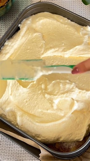 Serniko-szarlotka dwa w jednym! 😍 Kruche ciasto, soczyste jabłka i puszysta masa serowa – jedno ciasto, dwa smaki w jednym! 🍎🧀 Part 10 | Błyskawiczne Przepisy