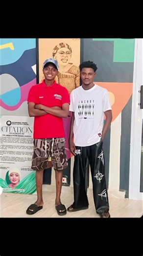 @Zenab 🦋🌏 @Latest Gist 🇬🇭 @Tamale Blogs TV @TALLYWOOD ONE LOVE 🎥