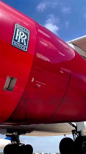 Jet Engine Powers Up Like Iron Man