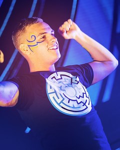 The first release of 2020 by Demi Kanon is ready to launch on #Scantraxx 🚀 Get ready and listen to 'The Mission' 💣🔥 | Scantraxx