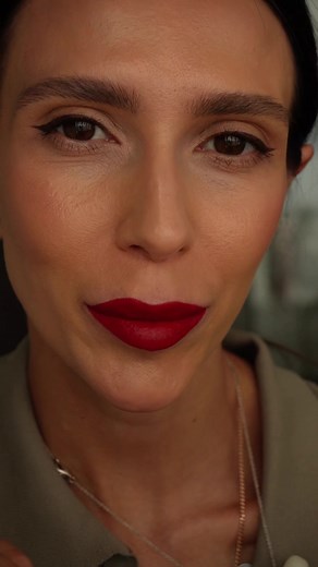 Apply Red Lipstick: Step-by-Step Tutorial