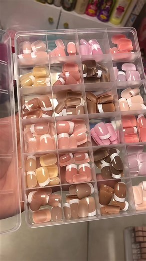 أفضل طرق لتجميل الأظافر الطبيعية