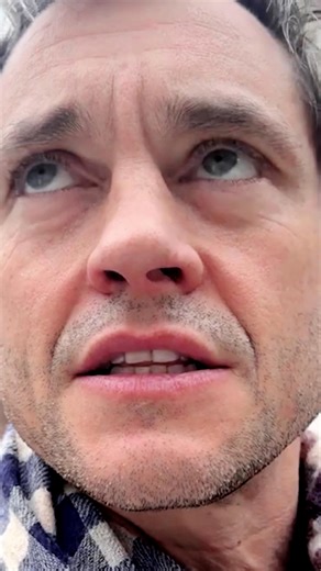 Hugh Dancy on Instagram: "♟️ #HughDancy"