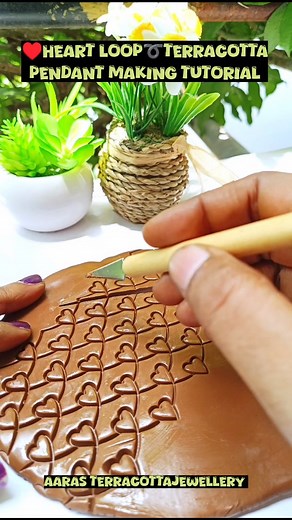 520 reactions | ✨❤️Designer heart loop➰ Terracotta pendant making...