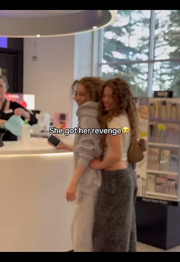 Revenge Storytime with the Kalogeras Family